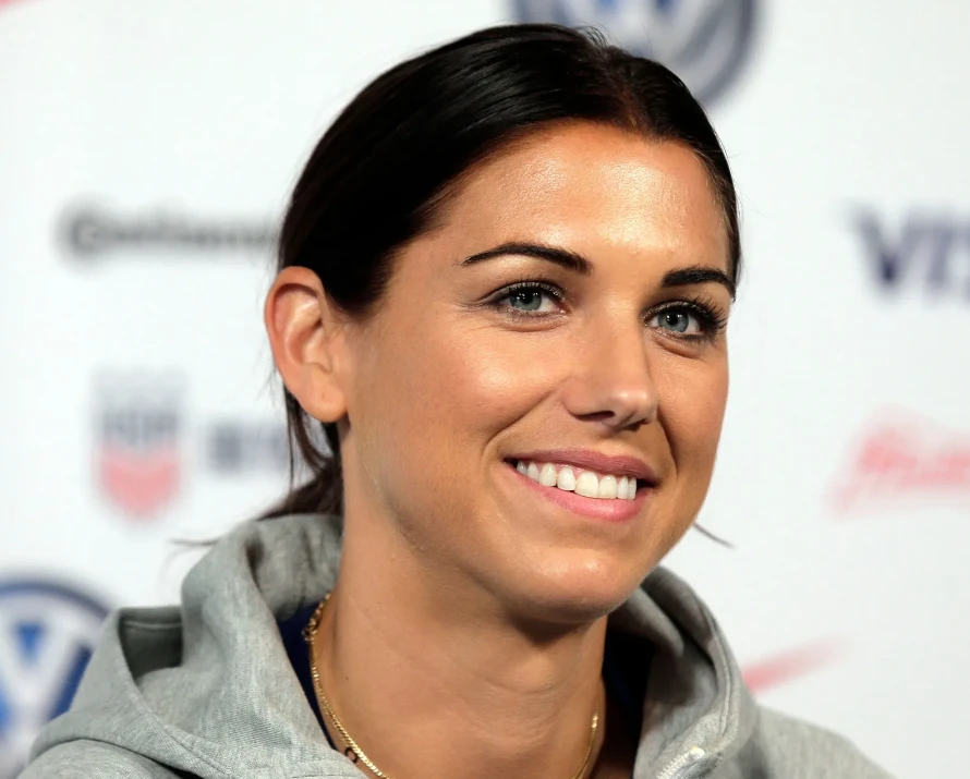 10 Pemain Bola Wanita Tercantik di Dunia