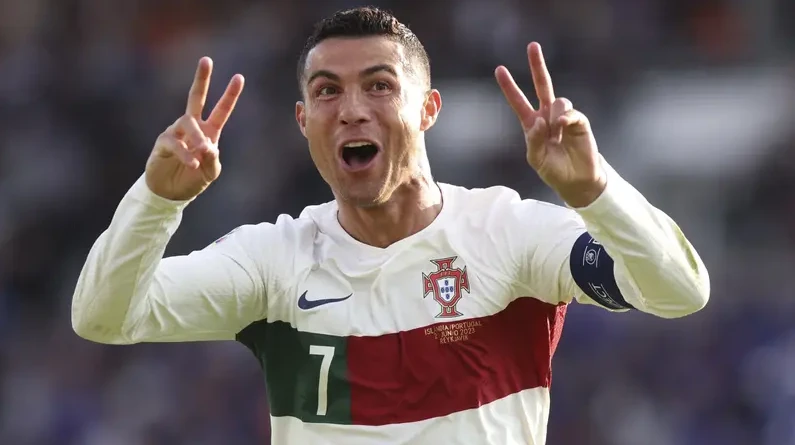 10 Pemain Sepak Bola Portugal Terbaik Sepanjang Masa